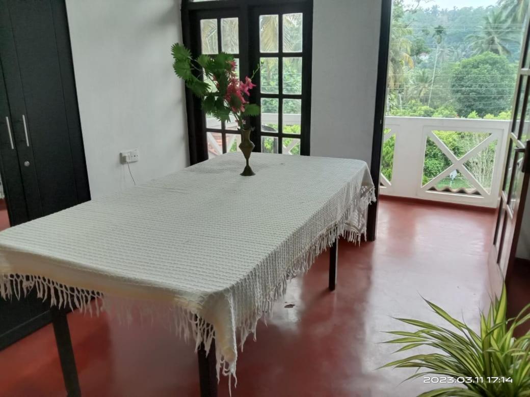 Unawatuna White Villa Eksteriør bilde