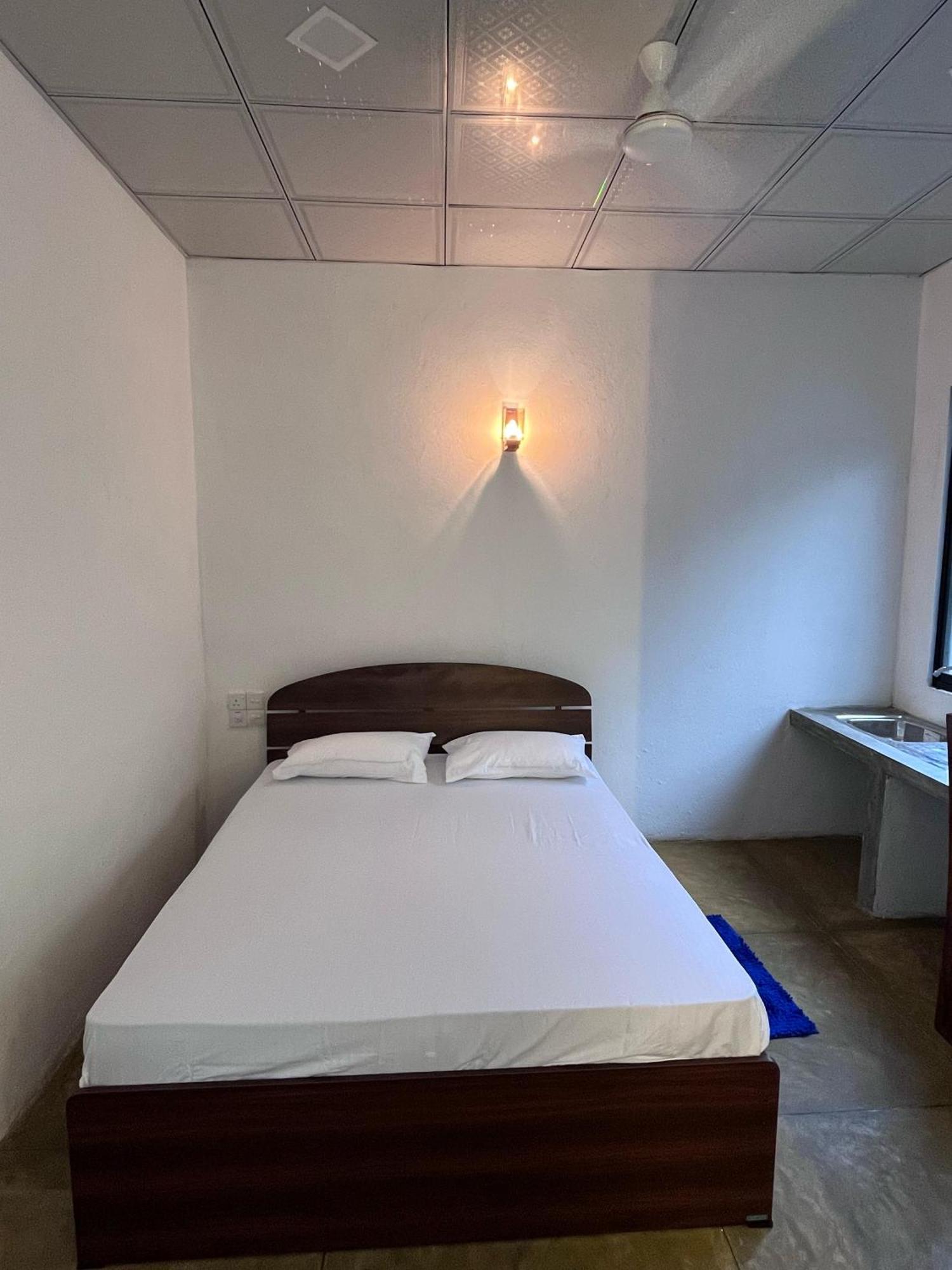 Unawatuna White Villa Eksteriør bilde