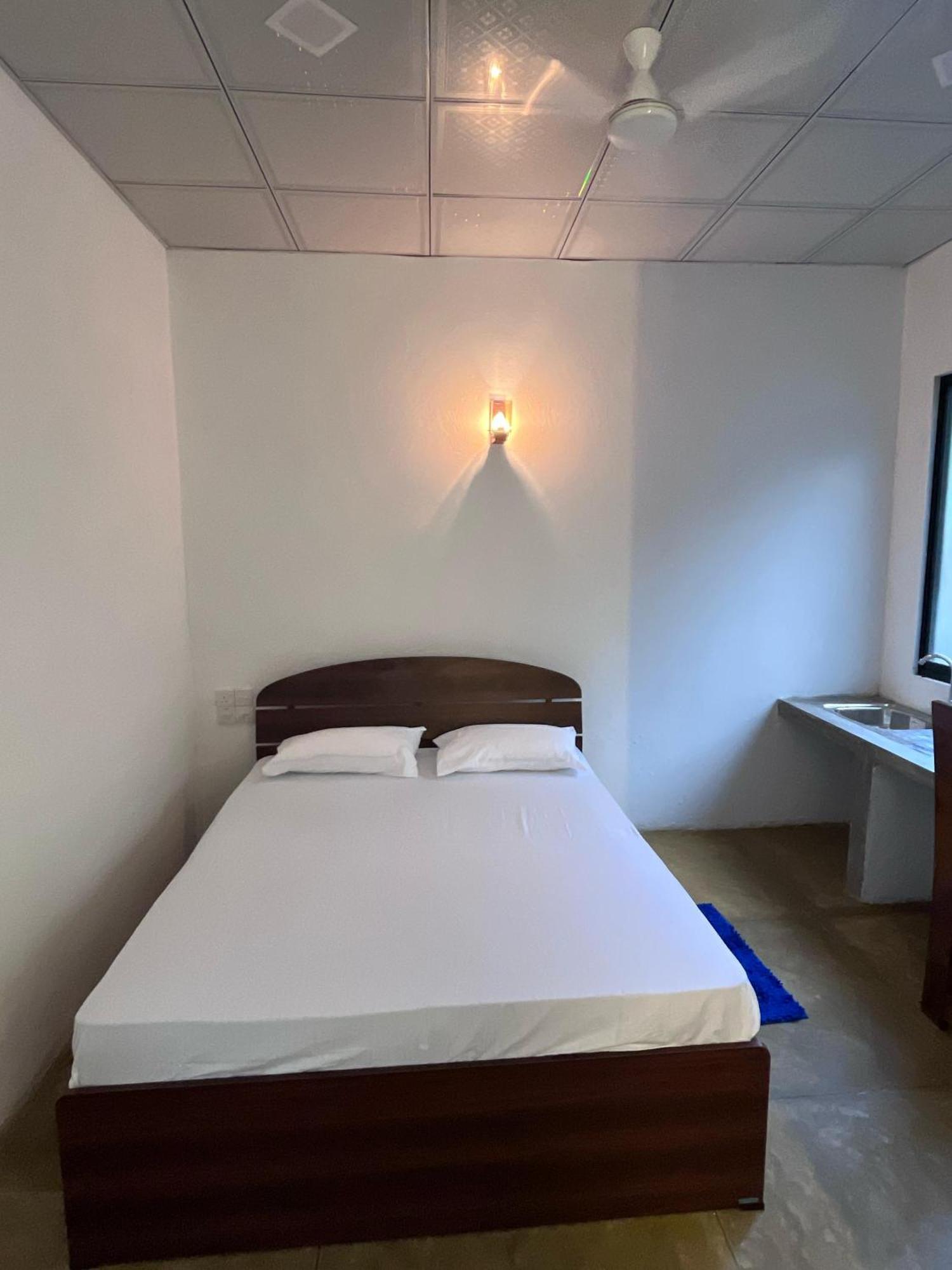 Unawatuna White Villa Eksteriør bilde